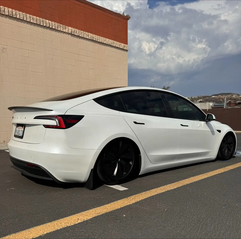 Tesla Model 3/Y OEM Strut Conversion Kit