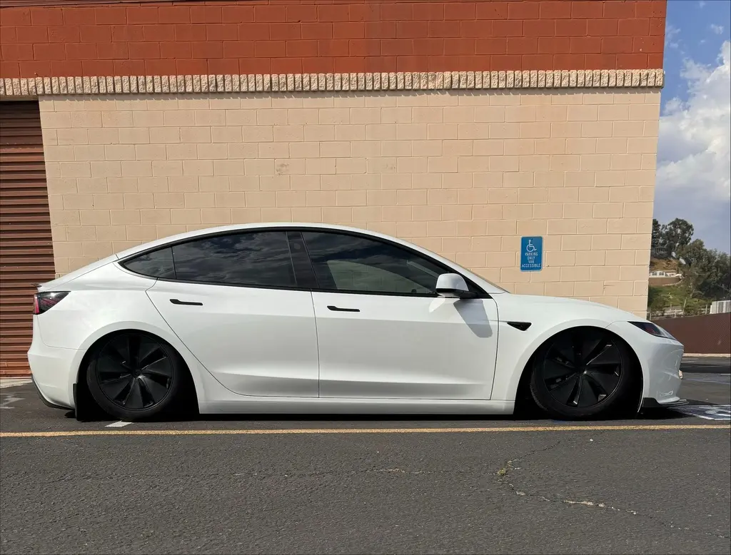 Tesla Model 3/Y OEM Strut Conversion Kit