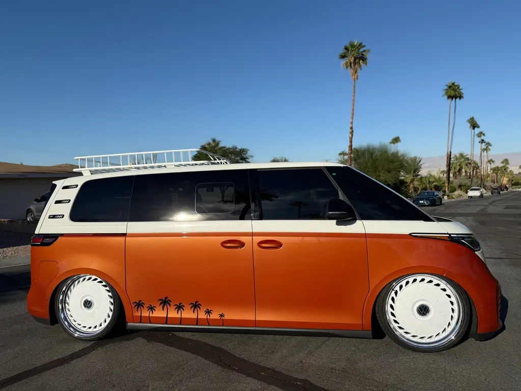 VW ID Buzz 2025 Solution Series