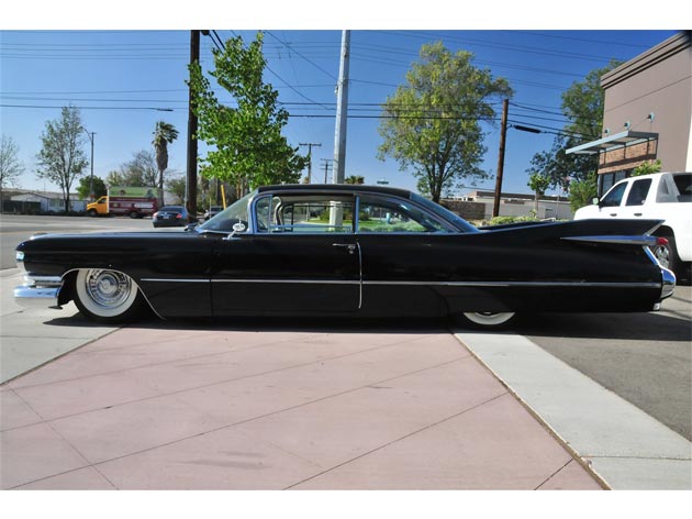 Cadillac Deville 1959-1960 Bag & Bracket Kit | Universal Air