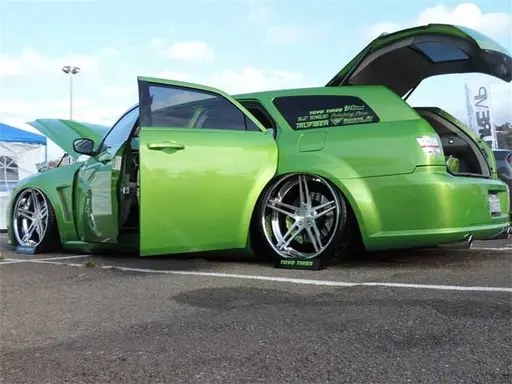 Dodge Magnum 2005-2008 Bag & Bracket Kit