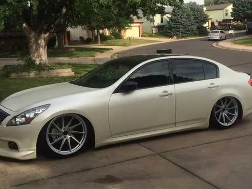 Infiniti G37 Sedan AWD 2007-2015 Bag & Bracket Kit